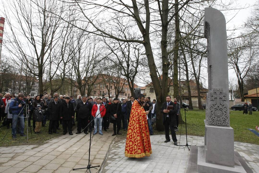 Armėnai genocidą įamžino paminklu