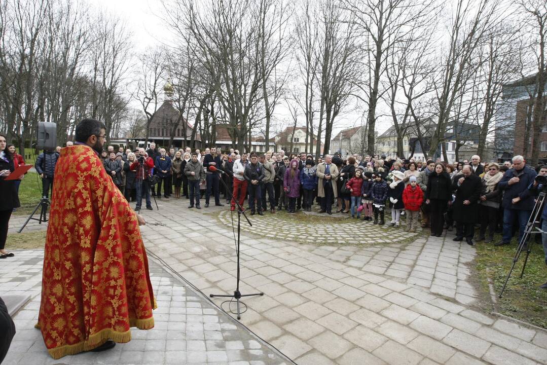 Armėnai genocidą įamžino paminklu