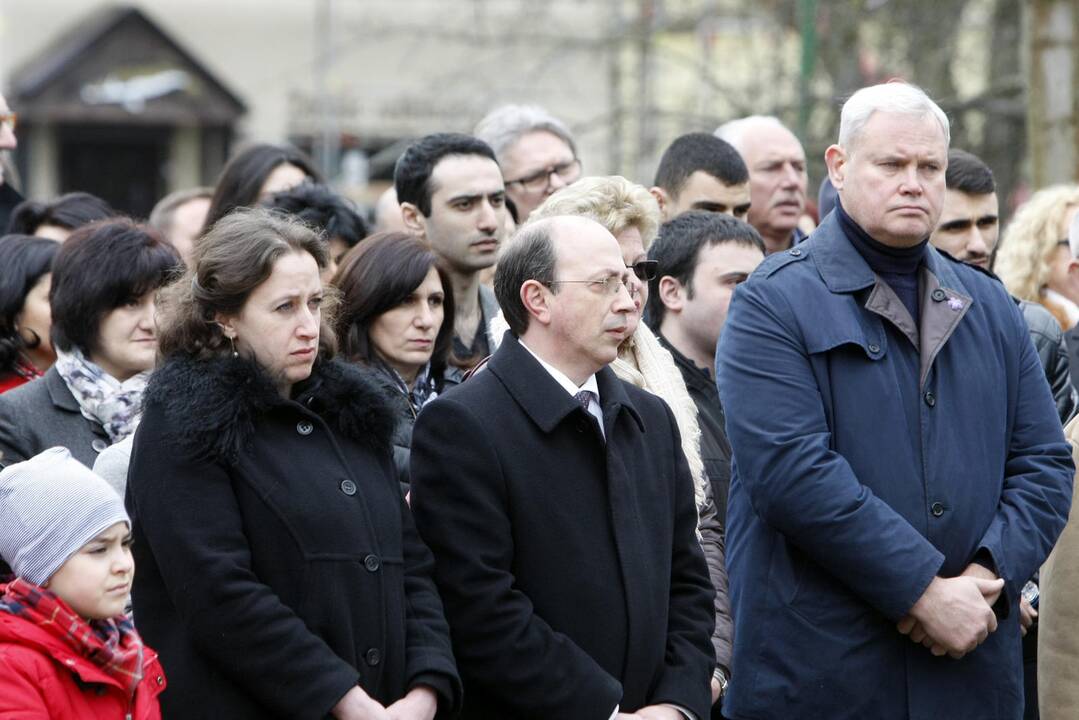 Armėnai genocidą įamžino paminklu