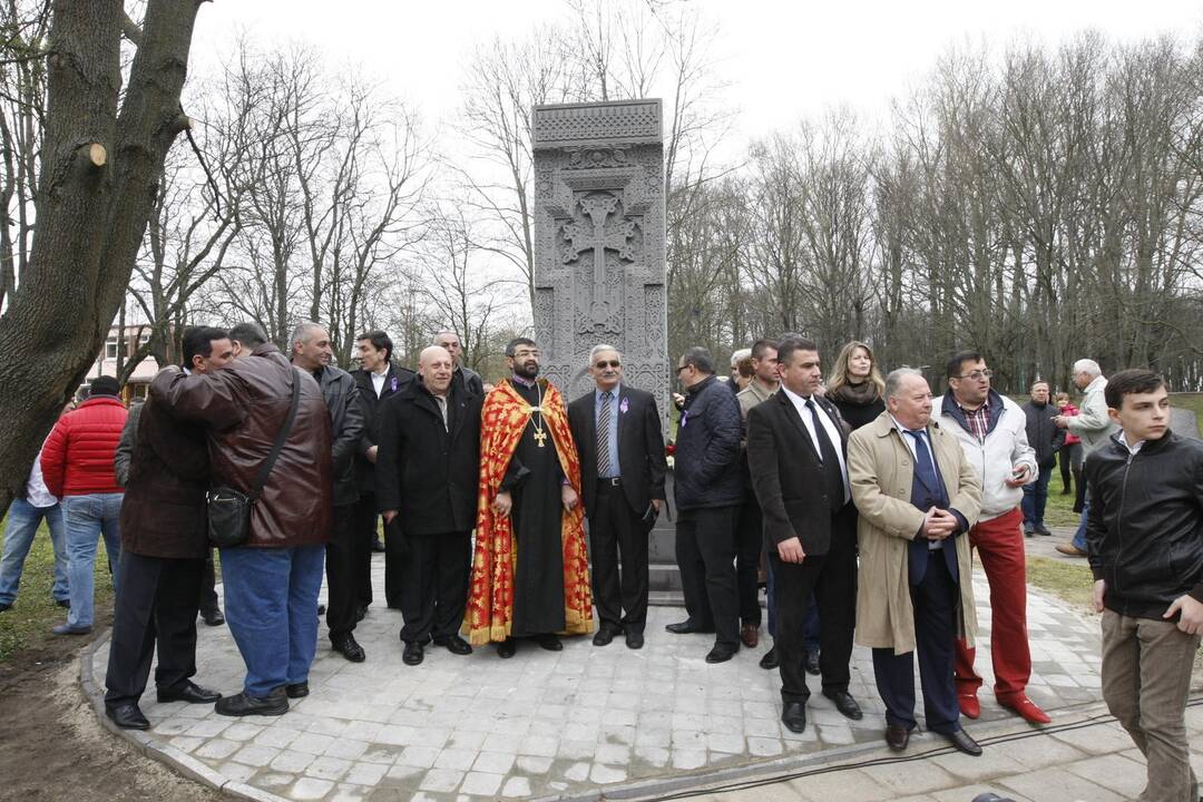 Armėnai genocidą įamžino paminklu