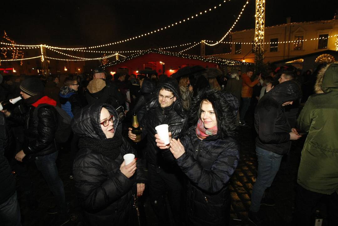 Klaipėdiečiai Geltonojo žemės Šuns metus pasitiko audringai