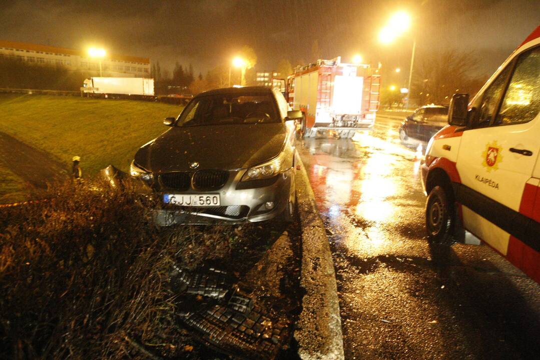 Į "gaudyklę" įvažiavo automoilis