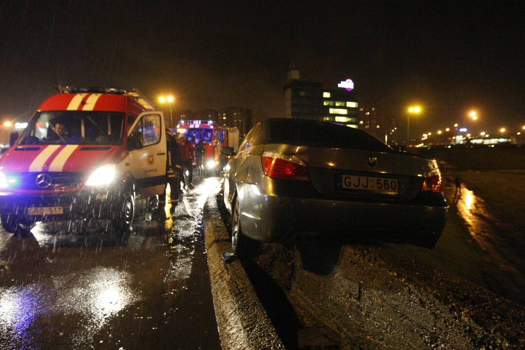 Į "gaudyklę" įvažiavo automoilis