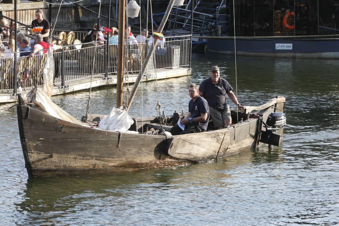 Smalsuoliai gėrėjosi „Dangės flotilės“ laivais