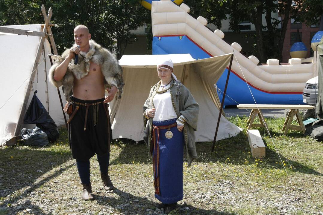 Kuršių ir vikingų stovykla