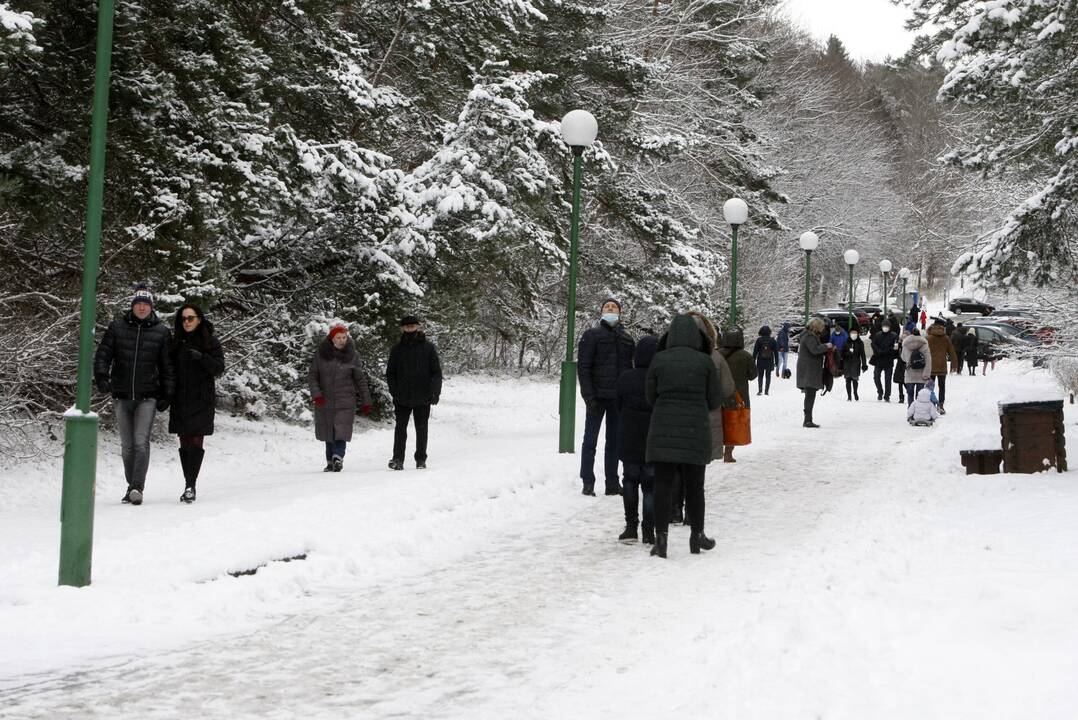 Klaipėdiečiai vėl veržėsi prie jūros