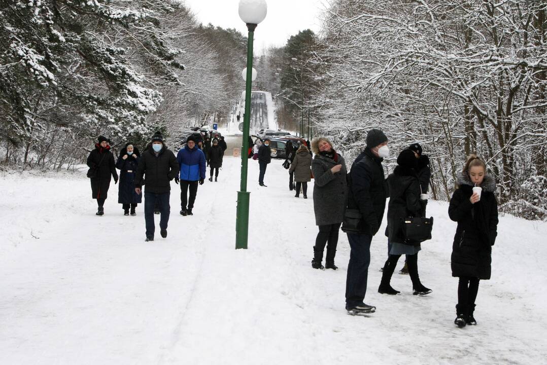 Klaipėdiečiai vėl veržėsi prie jūros