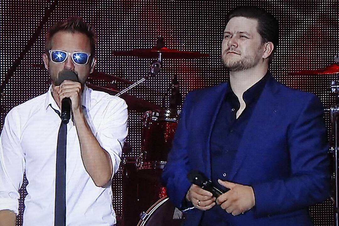 Uostamiestis šėlsta