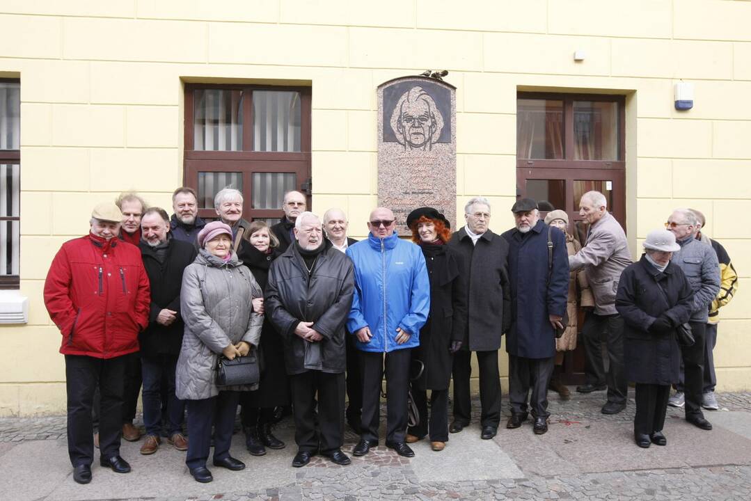 Legendiniam aktoriui V. Kancleriui – memorialinė lenta