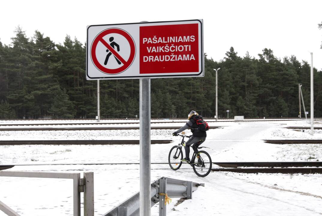 Klaipėdiečius trikdo įspėjimas prie bėgių