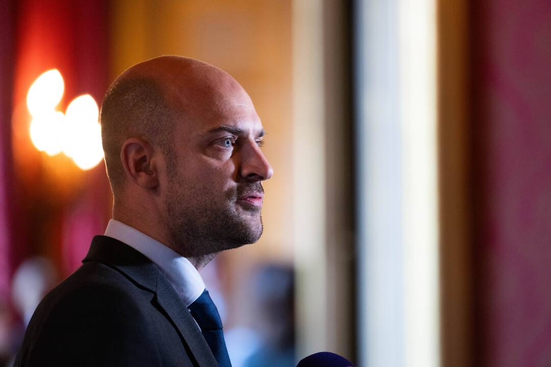 Prancūzija atmeta Rusijos velykines paliaubas kaip rinkodaros operaciją