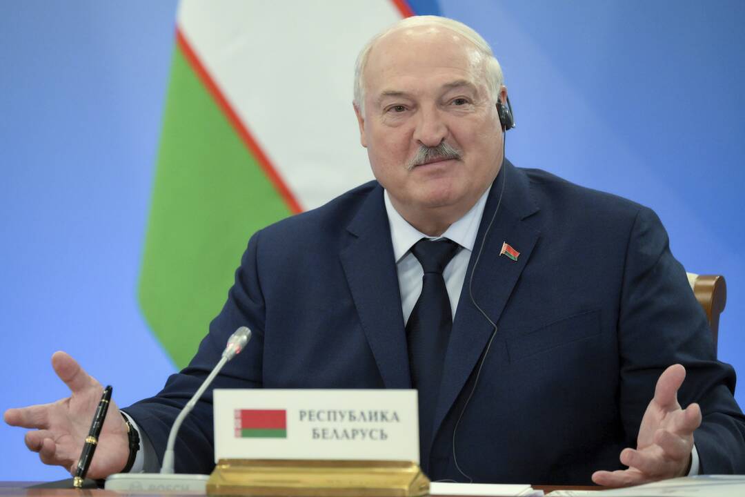 Lukašenka liepė Baltarusijoje ieškoti retųjų metalų: gal mes jų turime tiek, kiek ir kiti?