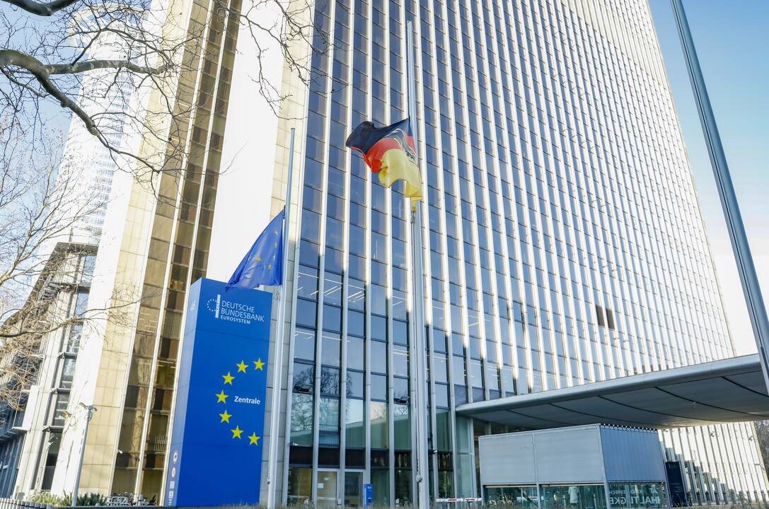 Vokietijos Bundesbankas praneša apie pirmuosius nuostolius per daugiau nei 40 metų