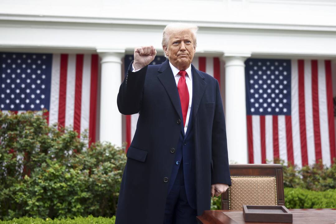 Trumpas po paskelbtų muitų: pacientas bus stipresnis, didesnis, geresnis