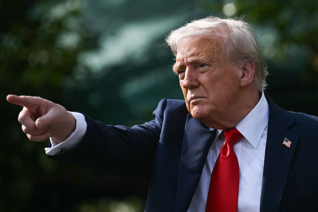 Trumpas užsipuolė JAV centrinio banko vadovą
