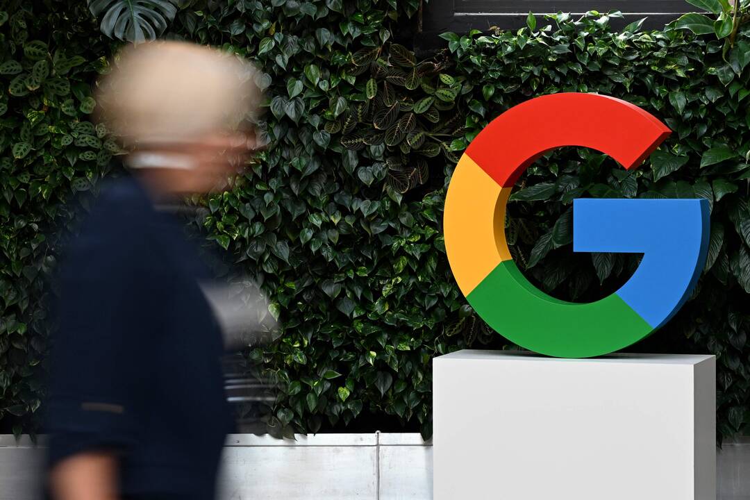 Europoje – intensyvėjantys raginimai atsikratyti priklausomybės nuo JAV technologijų