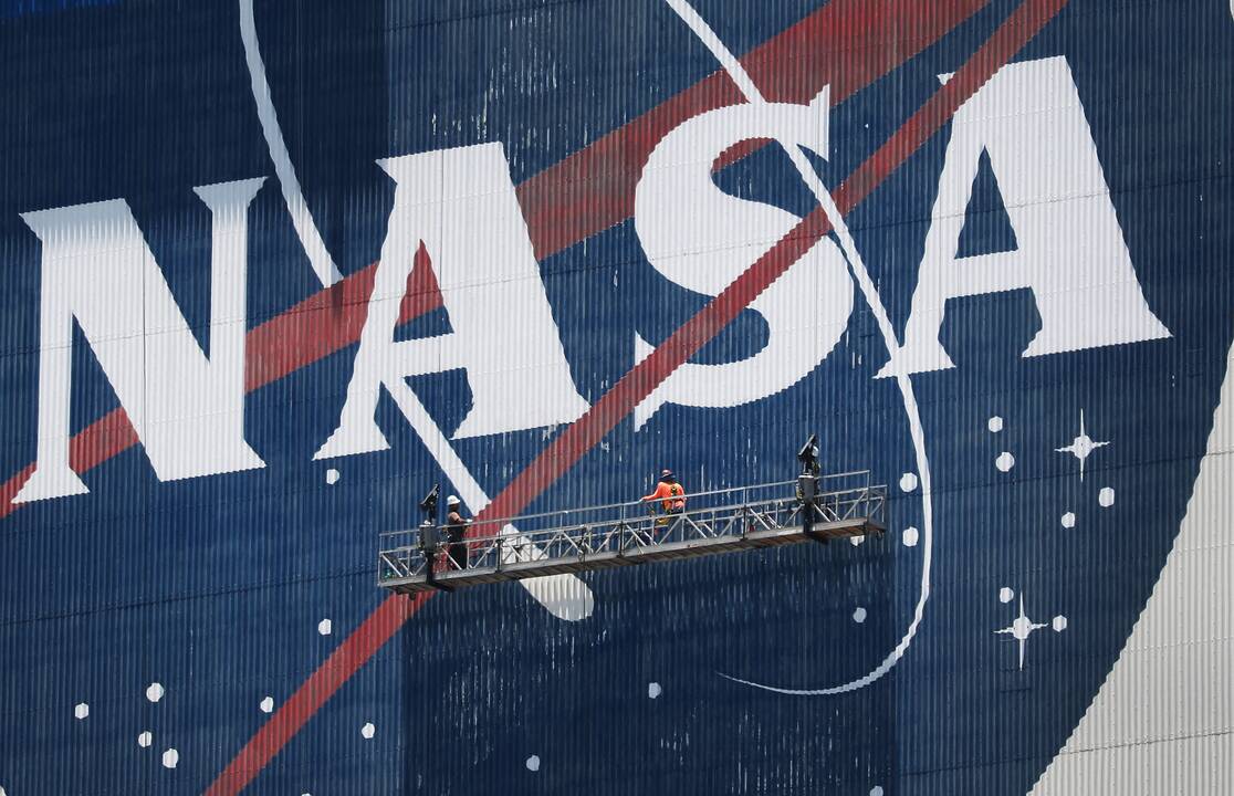 NASA praneša apie pirmąją atleidimų bangą