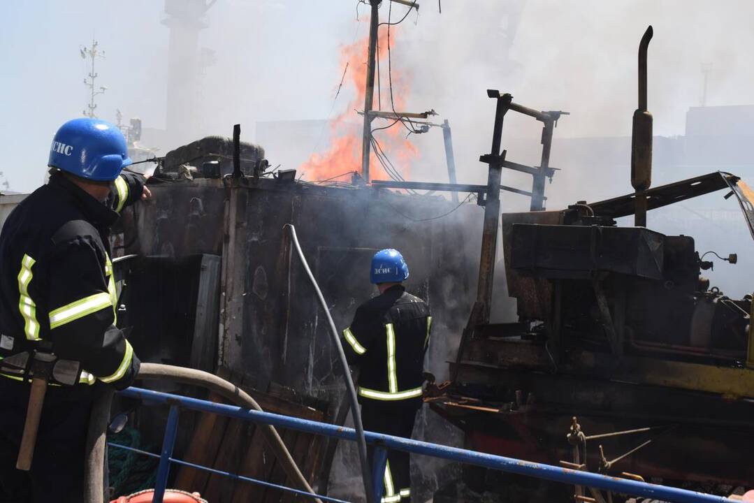 Rusų smūgis Odesos uostui nusinešė keturių sirų gyvybes
