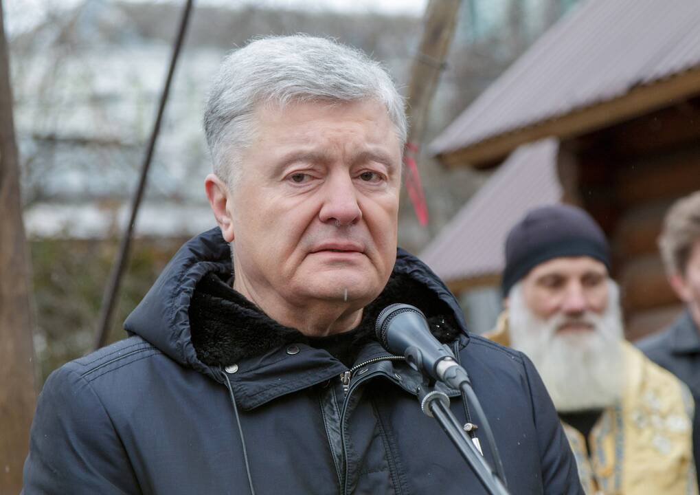 Ukraina įvedė sankcijas garsiems oligarchams, tarp jų – ir buvęs prezidentas