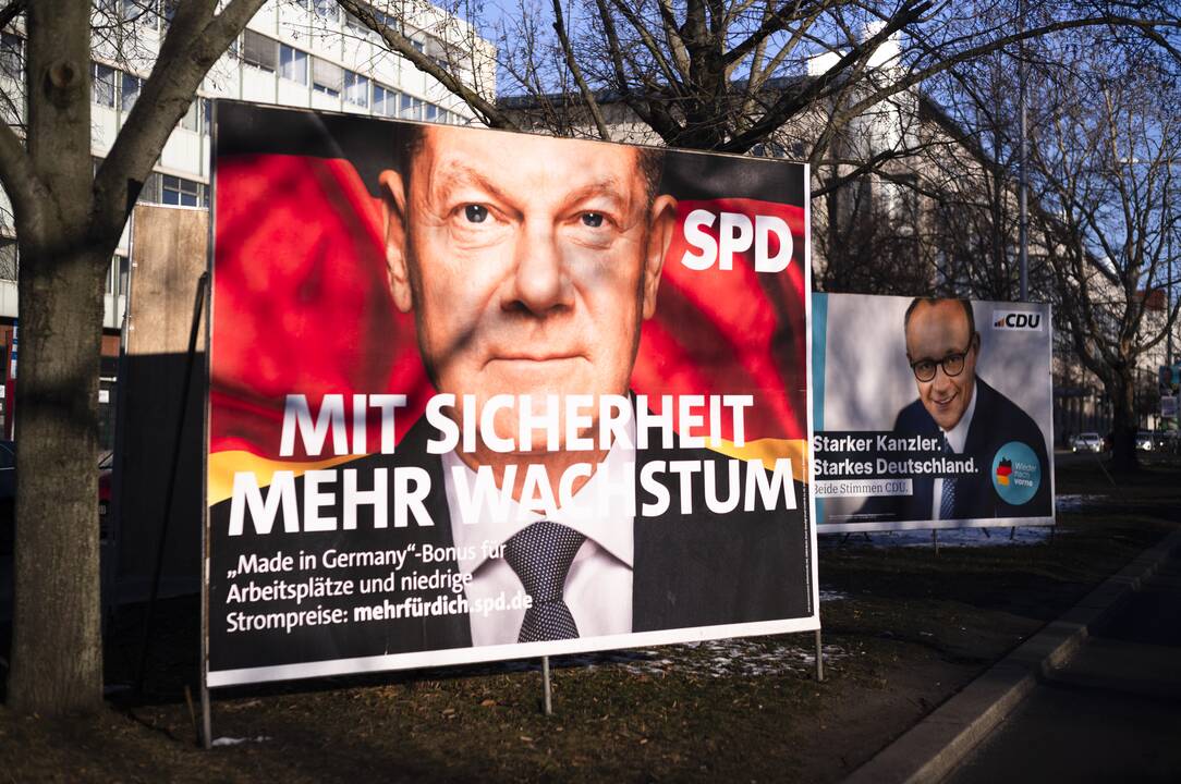 Apklausa: Vokietija krypsta į dar vieną sudėtingą trijų partijų koaliciją