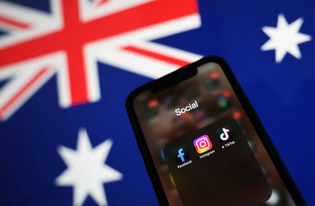 Socialinės žiniasklaidos bendrovės kritikuoja Australijos įstatymą, ribojantį prieigą vaikams