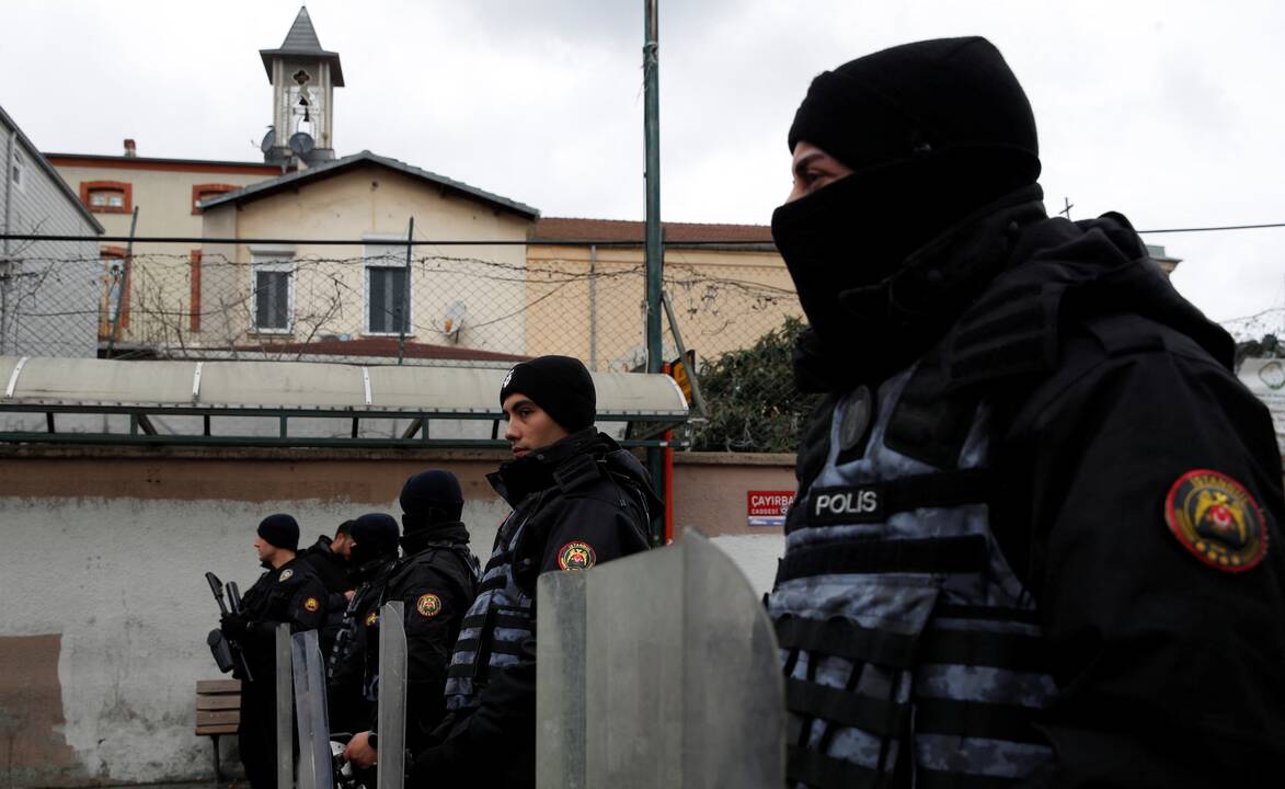 Turkijoje sulaikyti 282 asmenys, įtariami ryšiais su kurdų kovotojais
