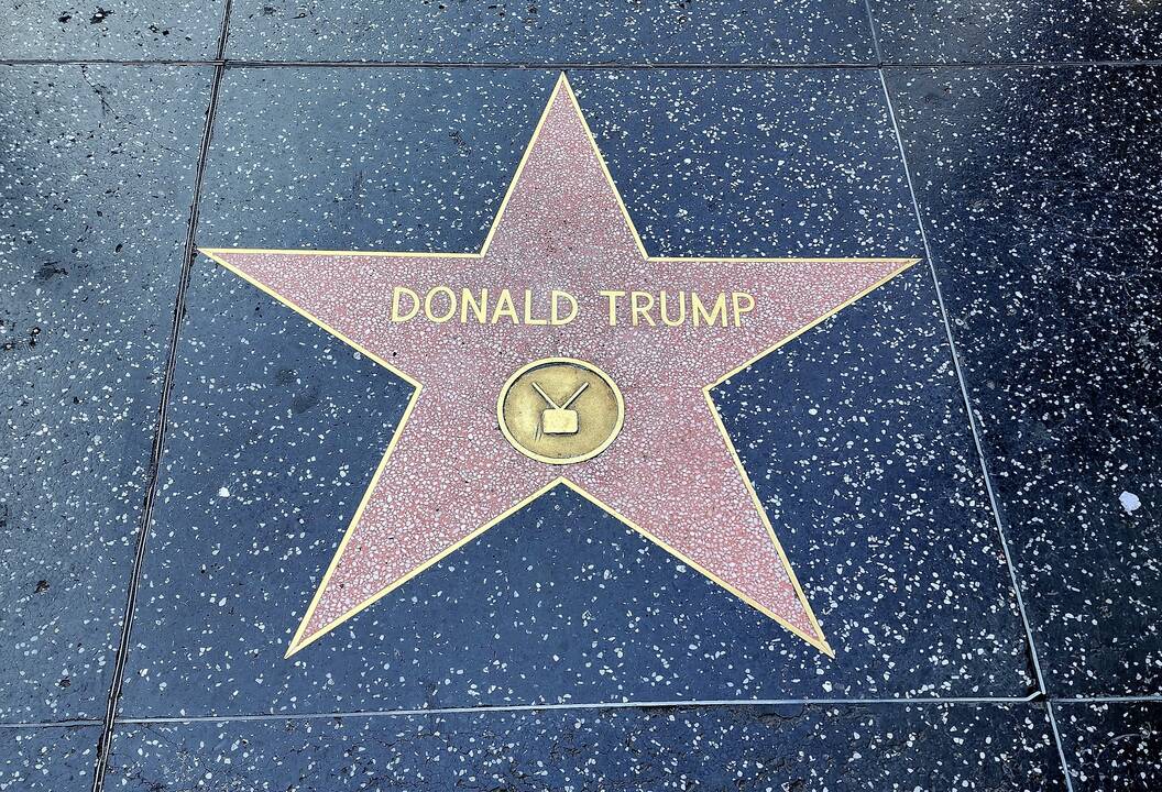 Holivudą šokiravo Trumpo planai įvesti muitų tarifus filmams