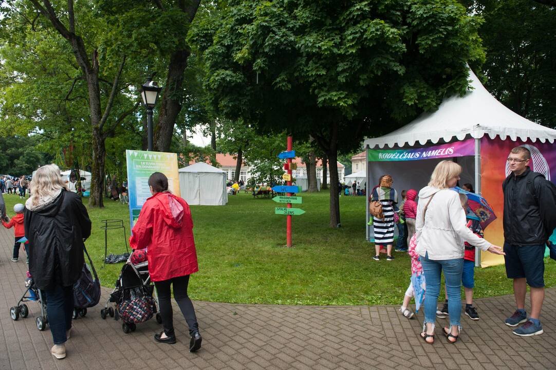 Mindauginės Raudondvario dvare