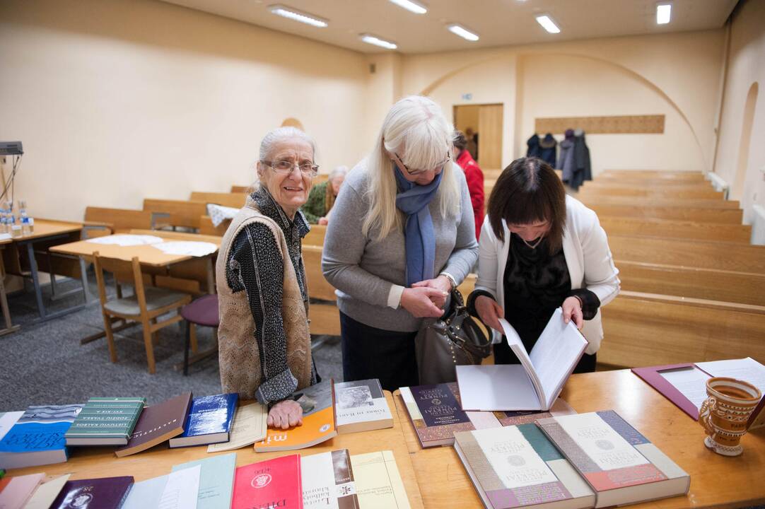 Pristatytas K. Sirvydo „Punktų sakymų“ kritinis leidimas