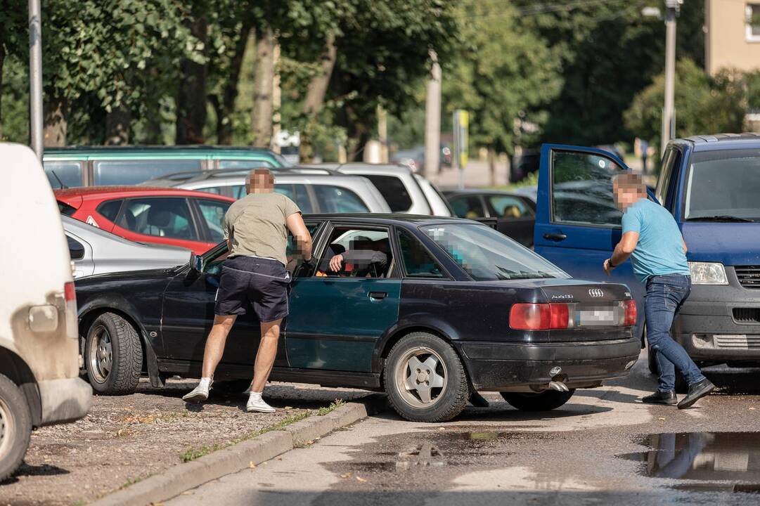 Sulaikymo operacija Eiguliuose