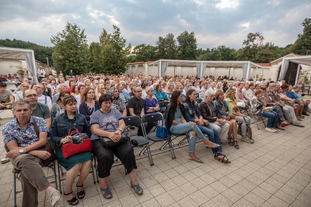 Pažaislio liepų alėjos vakarai | operos solistų kvartetas iš Sakartvelo