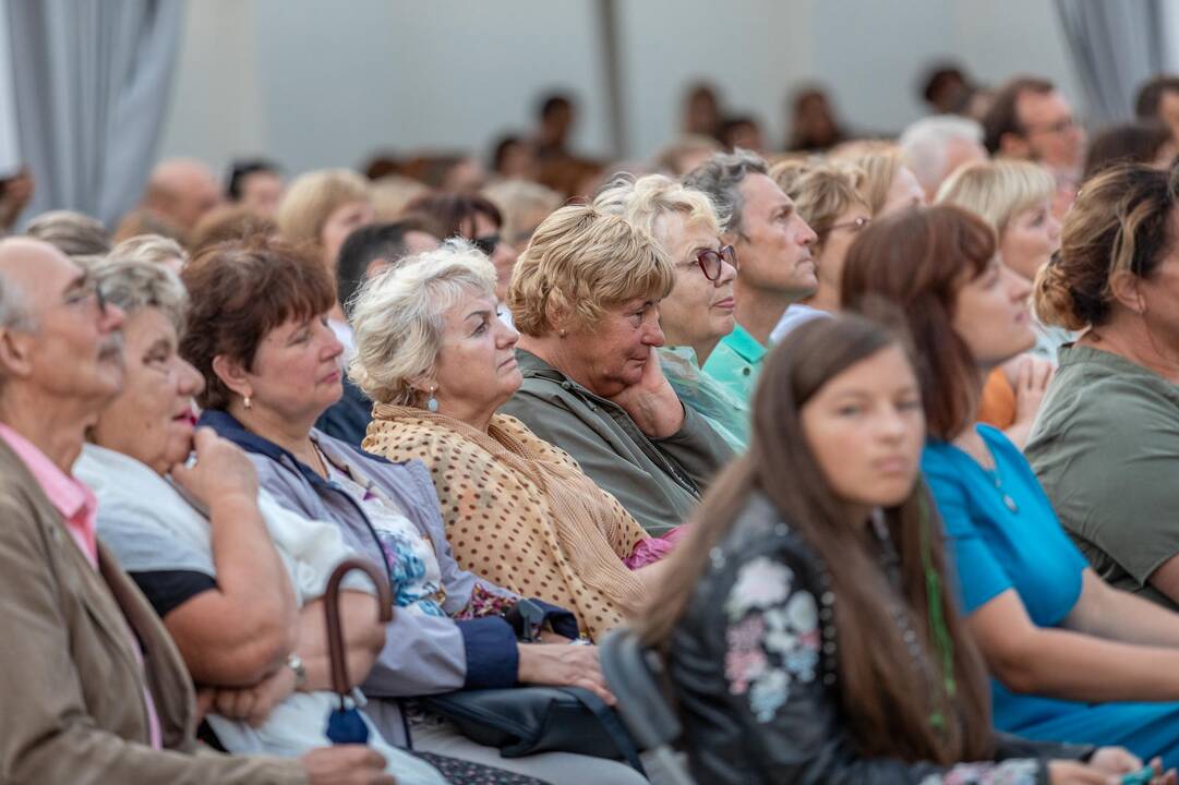 Pažaislio liepų alėjos vakarai | operos solistų kvartetas iš Sakartvelo