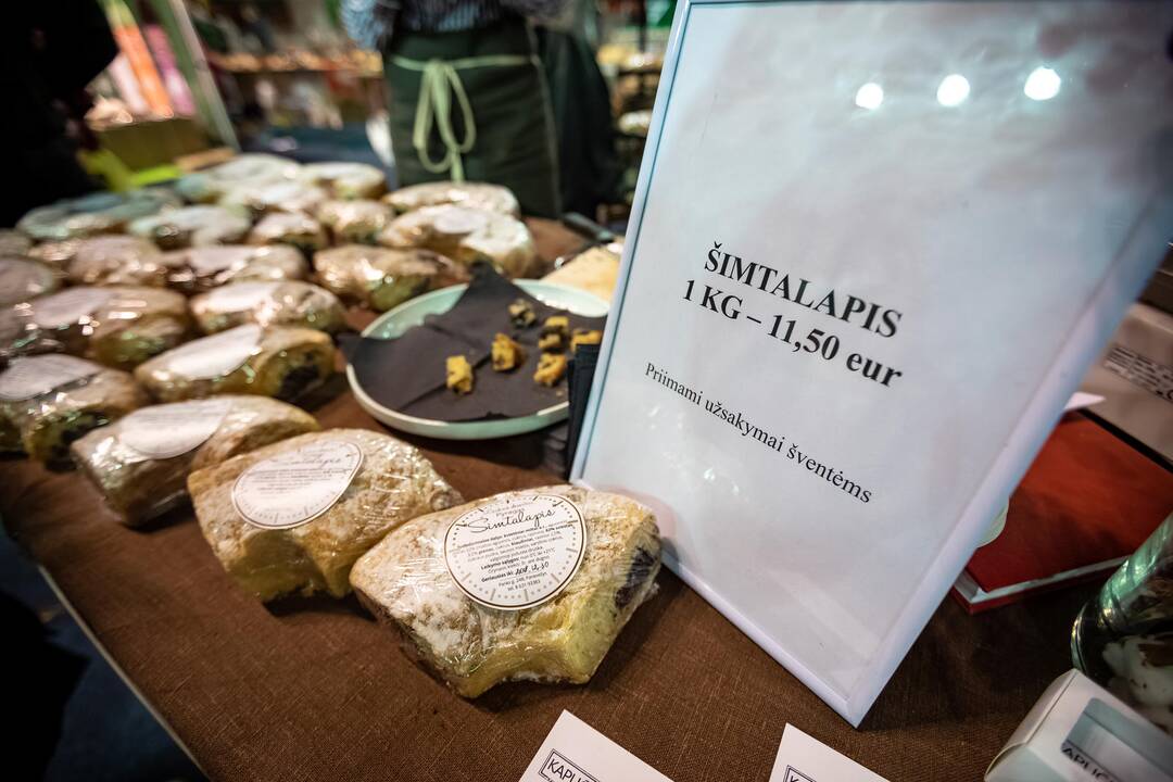 Maisto mugė Kauno sporto halėje