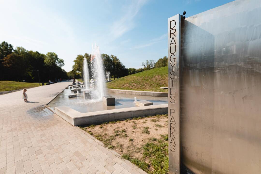 Atnaujinto Draugystės parko atidarymas