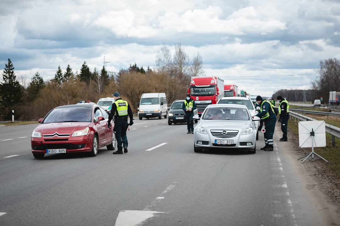 Judėjimo kontrolė prie Kauno prieš Velykų savaitgalį