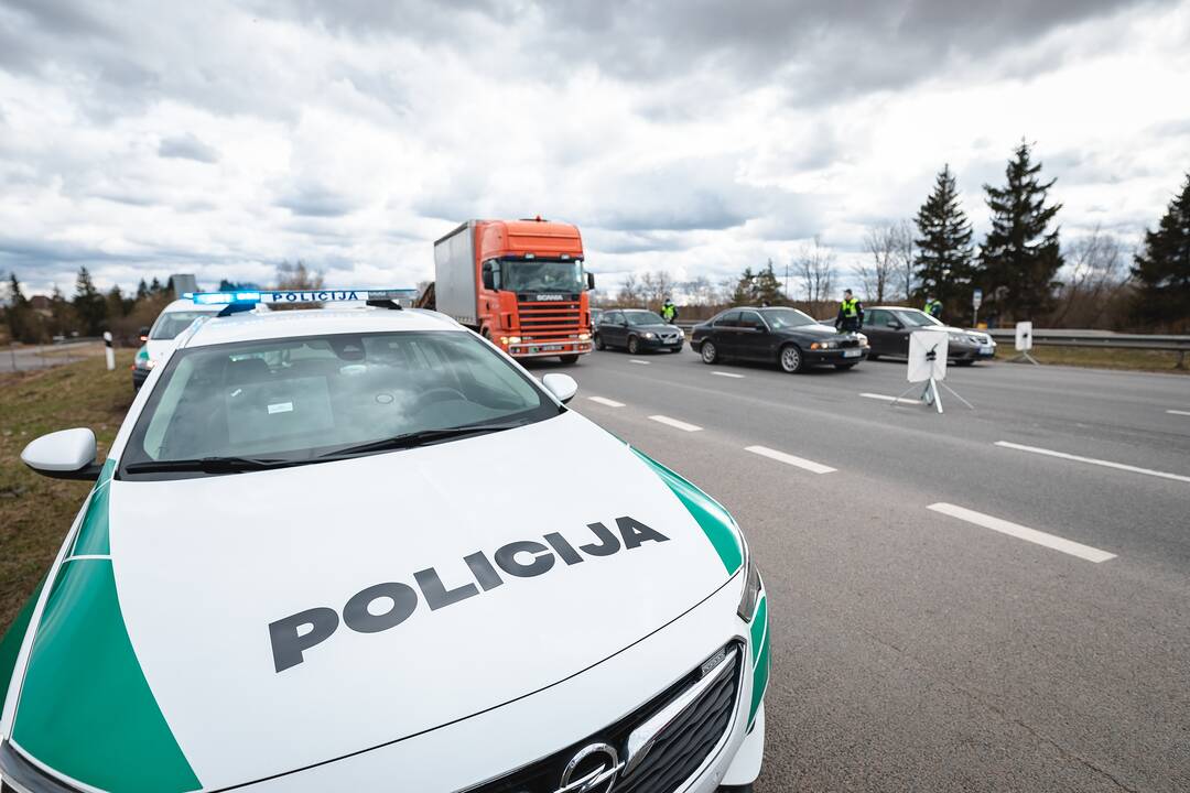 Judėjimo kontrolė prie Kauno prieš Velykų savaitgalį