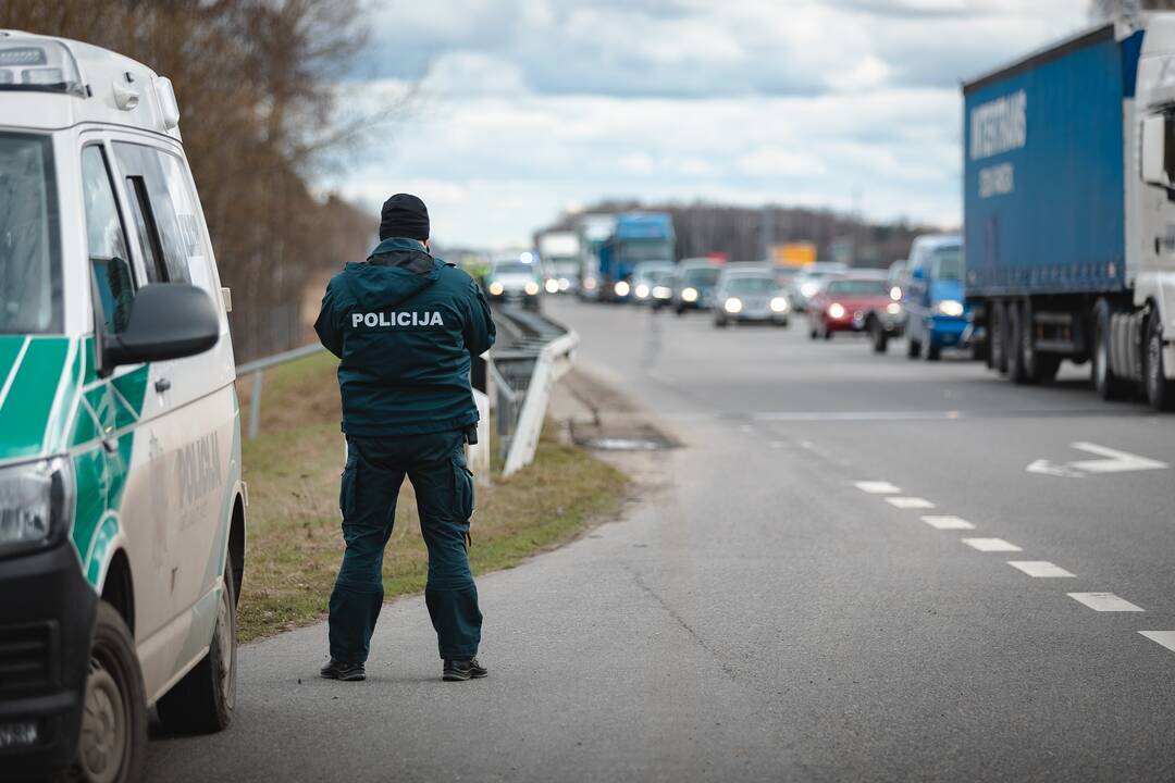 Judėjimo kontrolė prie Kauno prieš Velykų savaitgalį