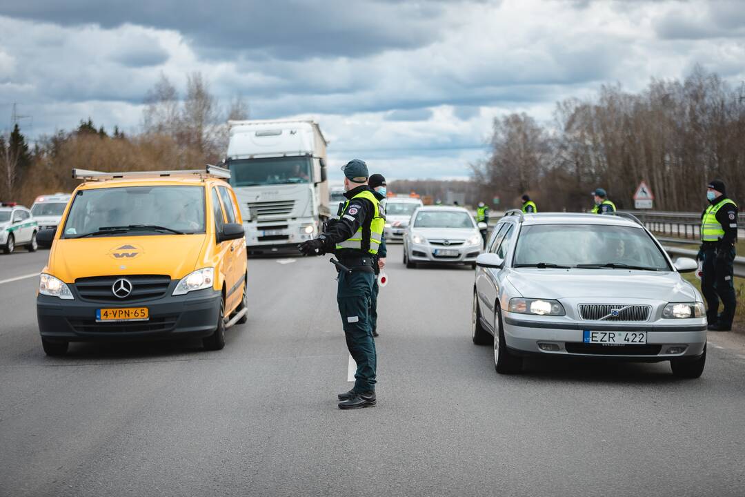 Judėjimo kontrolė prie Kauno prieš Velykų savaitgalį