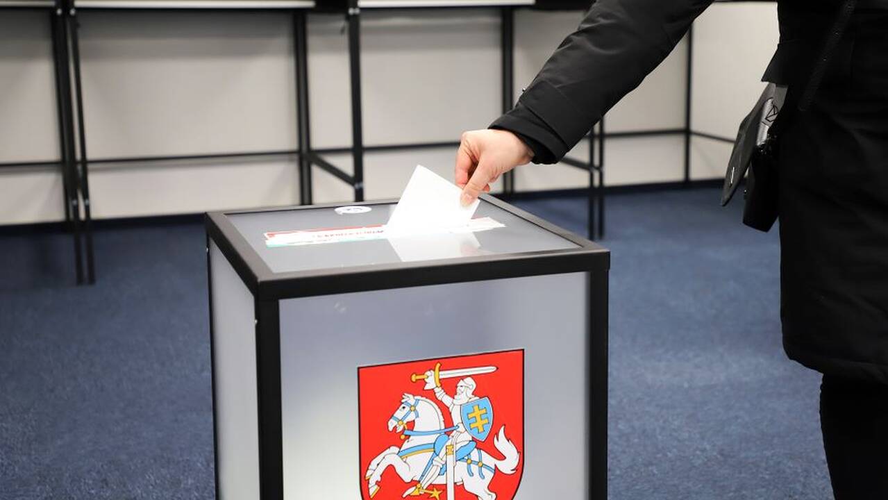 VRK: galimybe balsuoti iš anksto renkant Kupiškio rajono merą pasinaudojo per 1 tūkst. žmonių