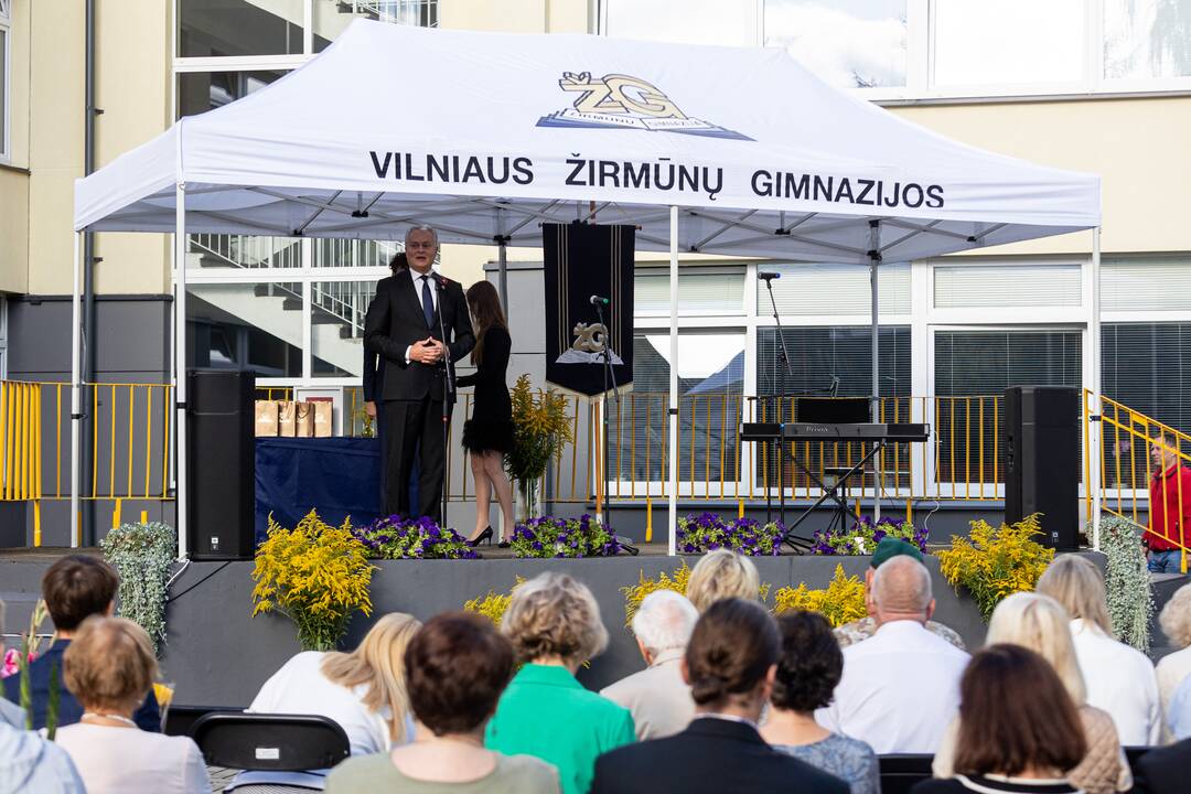 Rugsėjo 1-osios šventė Vilniaus Žirmūnų gimnazijoje