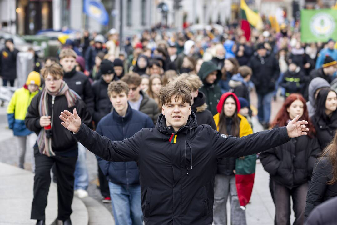 Šventinė jaunimo eisena „Lietuvos valstybės keliu“