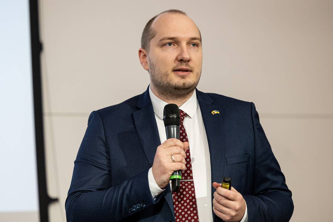 Mastai: atlikus „Nemuno žiedo“ trasos asfalto dangos matavimus, buvo nustatyta, kad 58 proc. trasos dangos yra bloga, o likusi dalis – patenkinama.