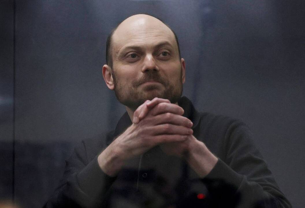 V. Kara-Murza.