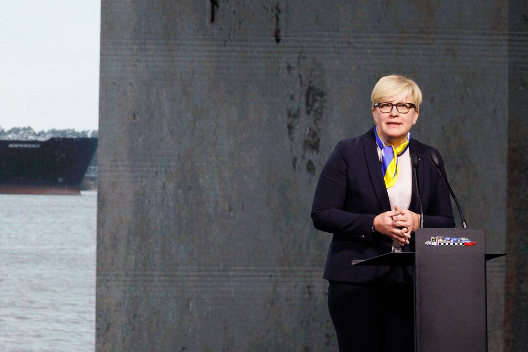 Laivo-saugyklos „Independence“ nuosavybės teisių perdavimo Lietuvai ceremonija