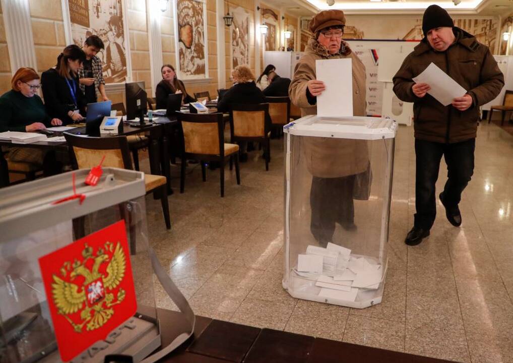 A. Navalno komanda ragina rusus atvykti į rinkimų apylinkes tą pačią valandą