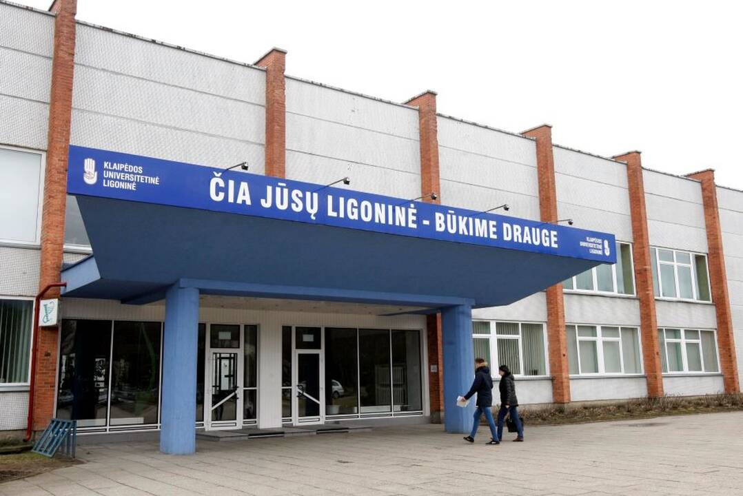 Abejonė: Seimo Sveikatos reikalų komiteto posėdyje nuskambėjo replika dėl dabartinio KUL vadovo A. Šimaičio tinkamumo toliau vadovauti šiai ligoninei.