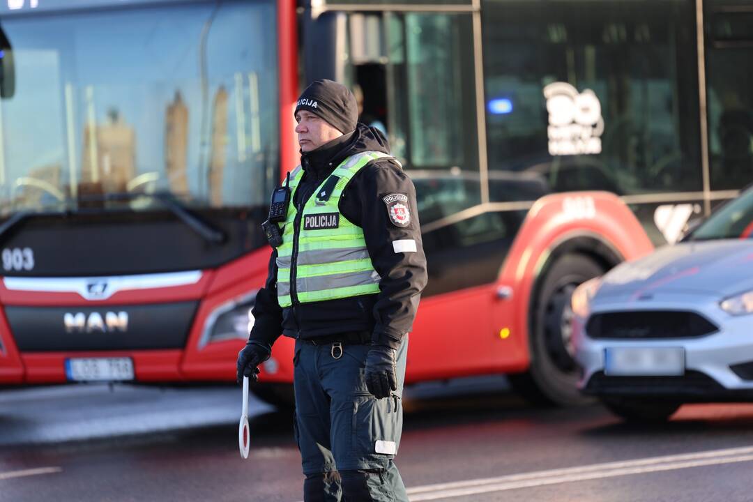 Kaune – automobilių avarijos ir spūstys