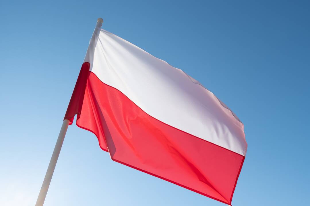 Lenkai pradėjo balsuoti antrajame prezidento rinkimų ture