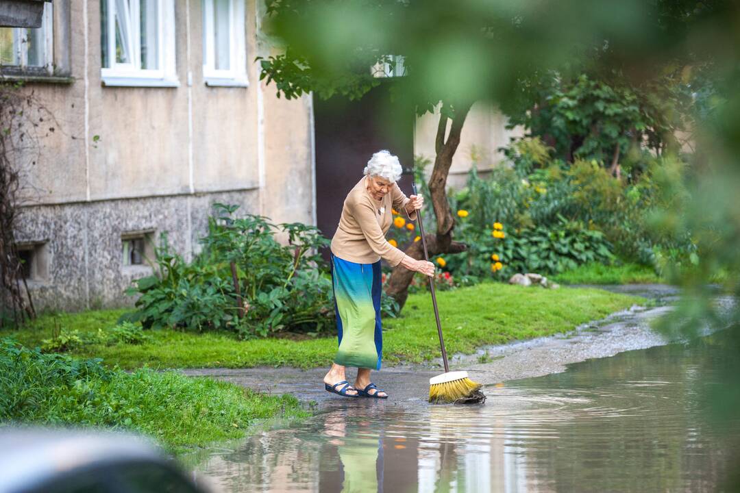 Vandentiekio avarija Draugystės gatvėje