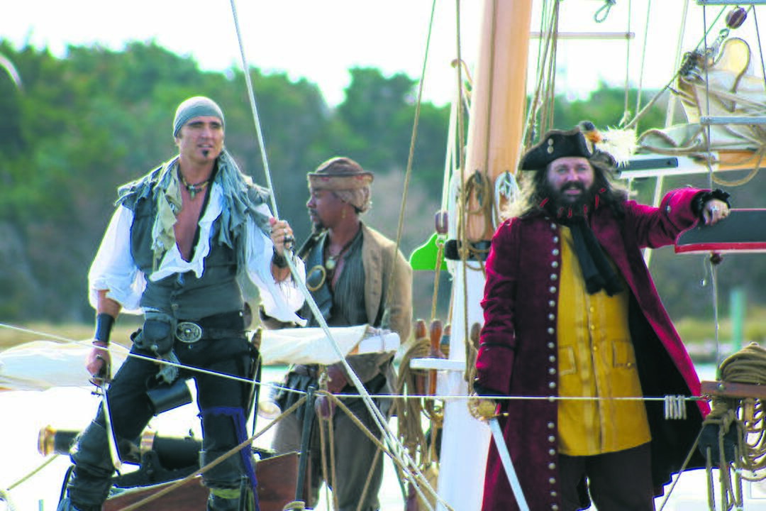 Tradicija: prieš porą metų pažymėta 300 metų istorija, kai Ocracokės saloje nukautas piratas Juodabarzdis.